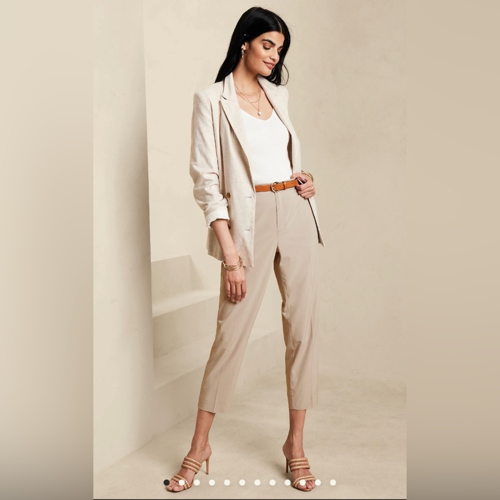 Banana Republic Airstretch Taper Pant